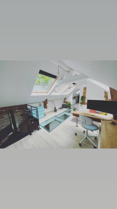 Casa Pelican Nantes Esterno foto